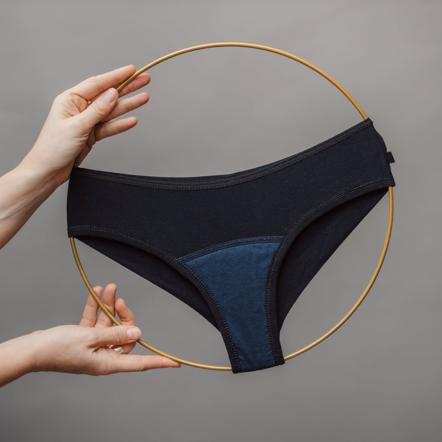 BLOSSOM Cheeky menstruációs bugyi - KÖZEPES NAPOKRA