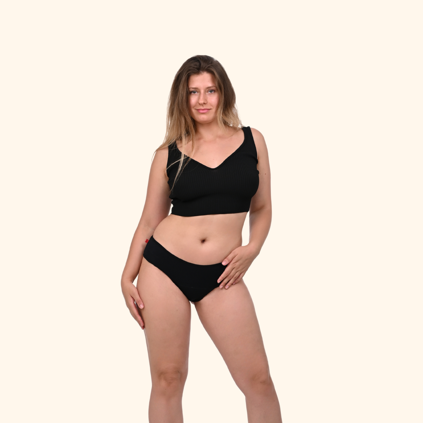 ÚJ GENERÁCIÓS BLOSSOM Cheeky menstruációs bugyi - KÖZEPES NAPOKRA